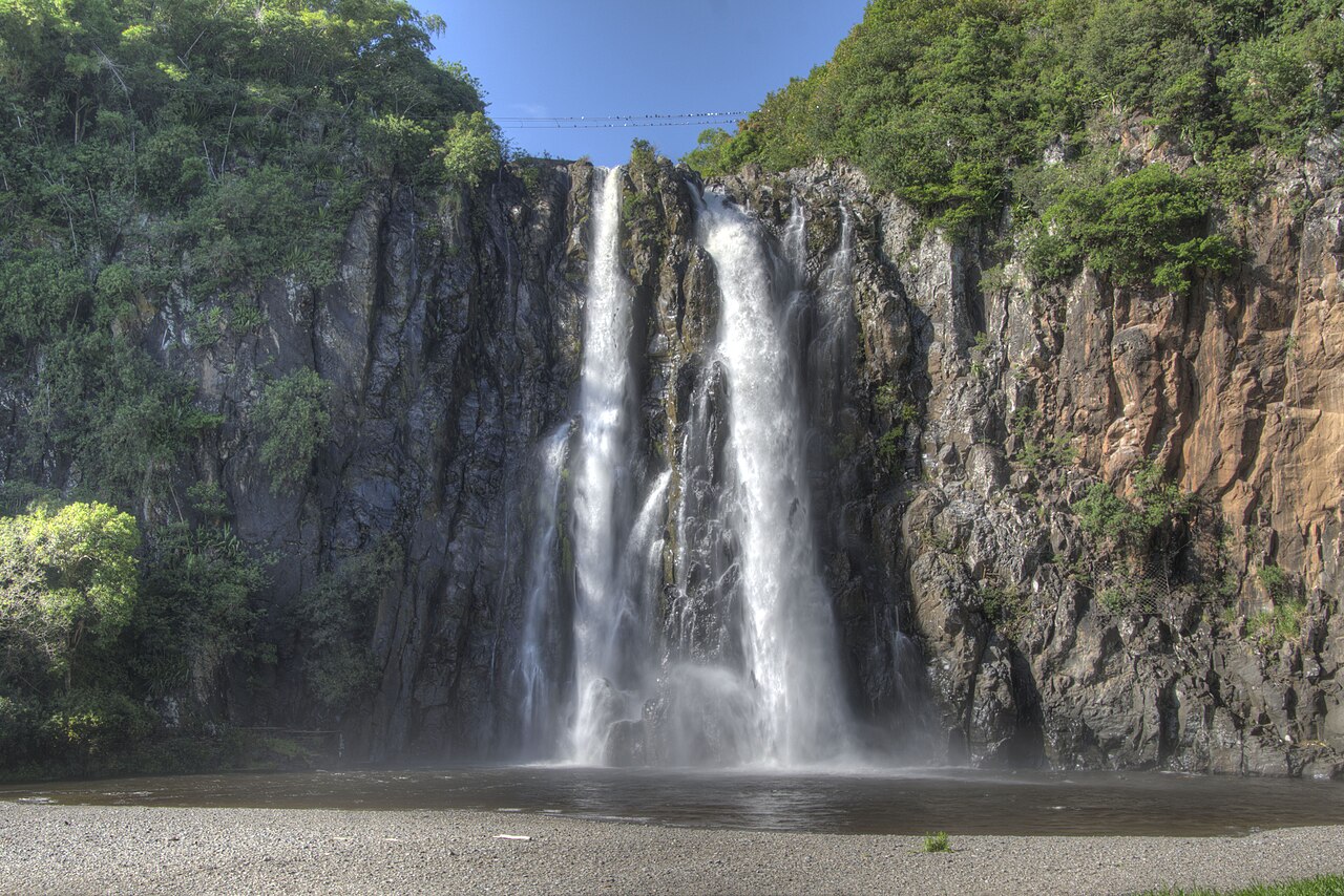 Pique-niquer au pied de la cascade Niagara