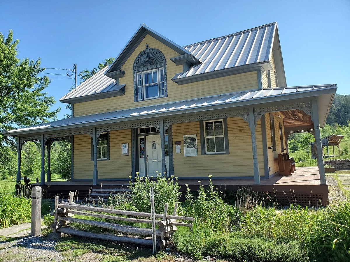 Maison Fairbairn