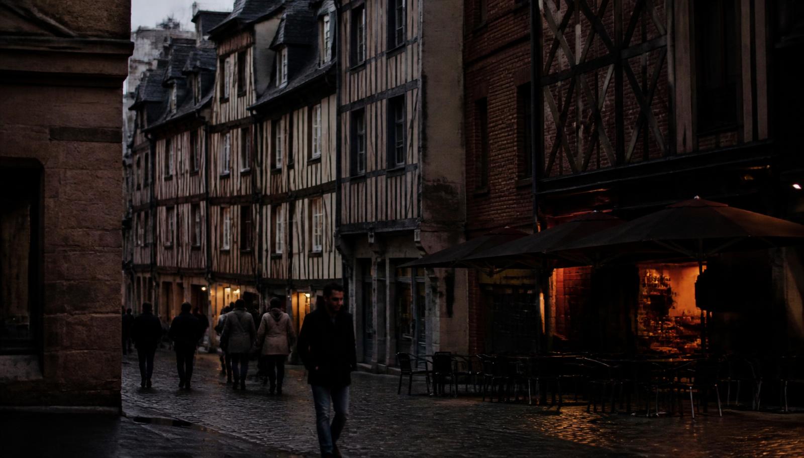 Où rencontrer du monde à Rennes : lieux, marchés, festivals